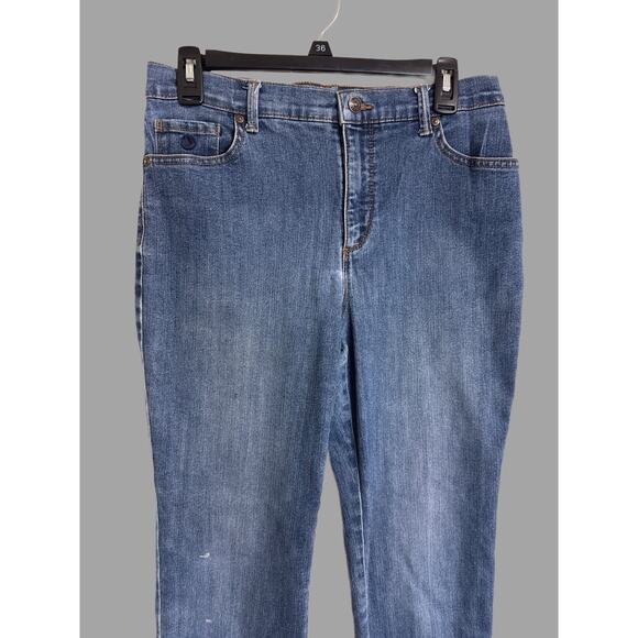 Gloria Vanderbilt All Around Slimming Slimming Effect Size 6 Jeans - Picture 3 of 7